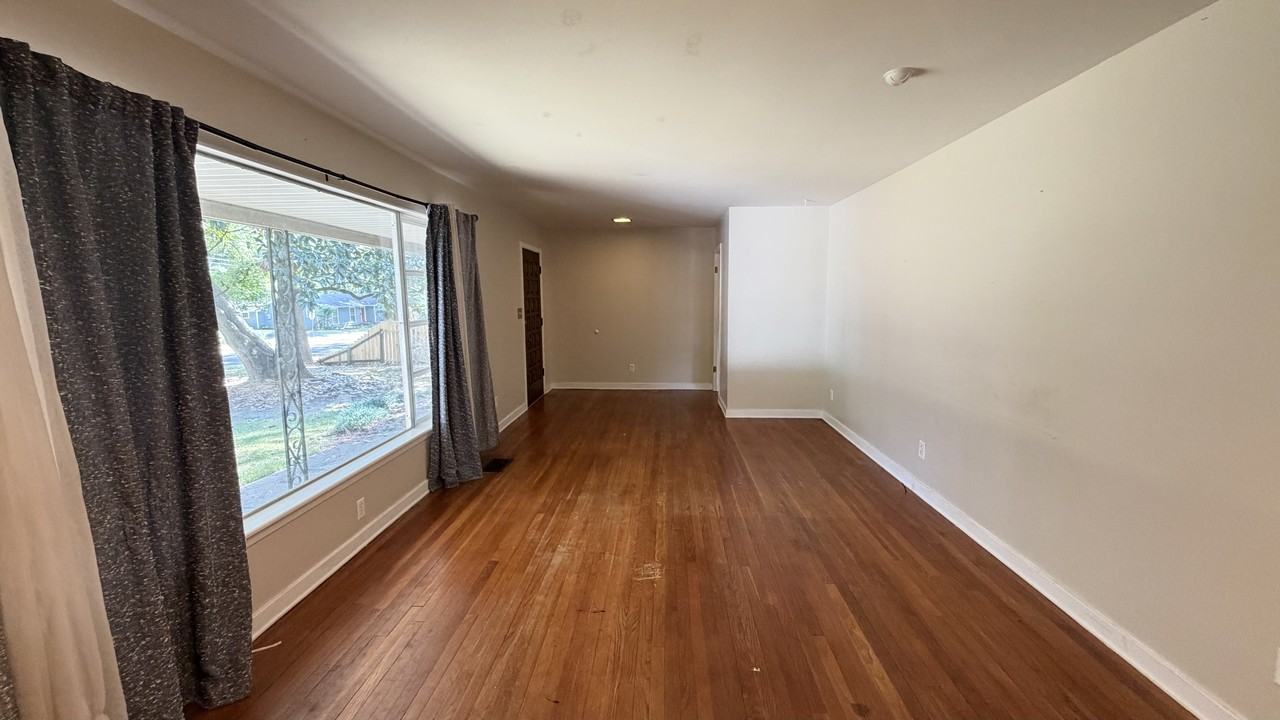5417 Wayneland Dr - Photo 2 of 20