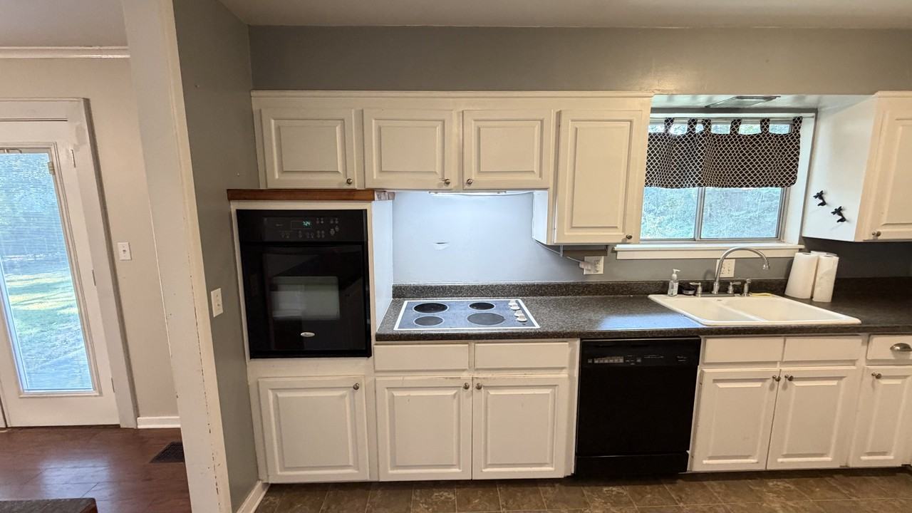 5417 Wayneland Dr - Photo 5 of 20