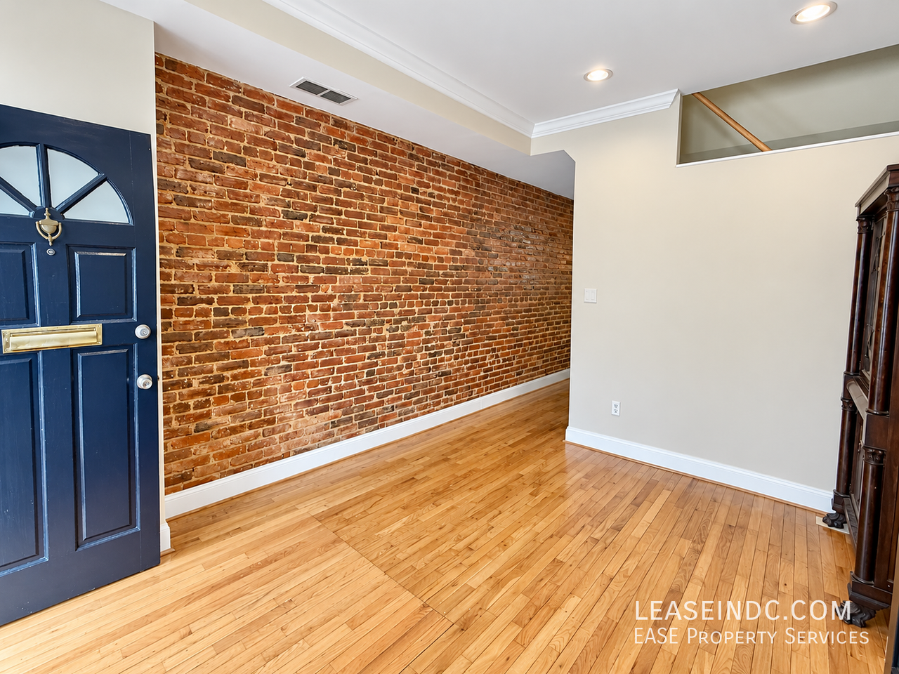 2251 12th Pl Nw - Photo 3 of 23