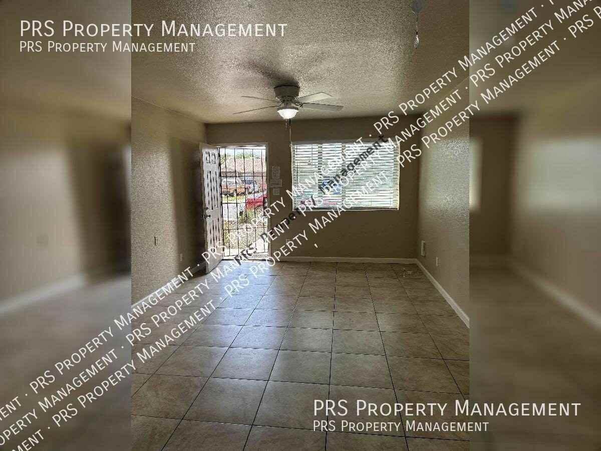 440 E 6th Dr Apt 2 - Photo 4 of 15