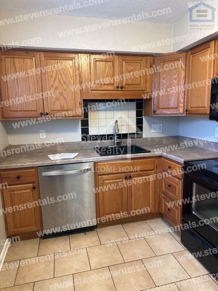 4137 Wilkesview Dr - Photo 6 of 13