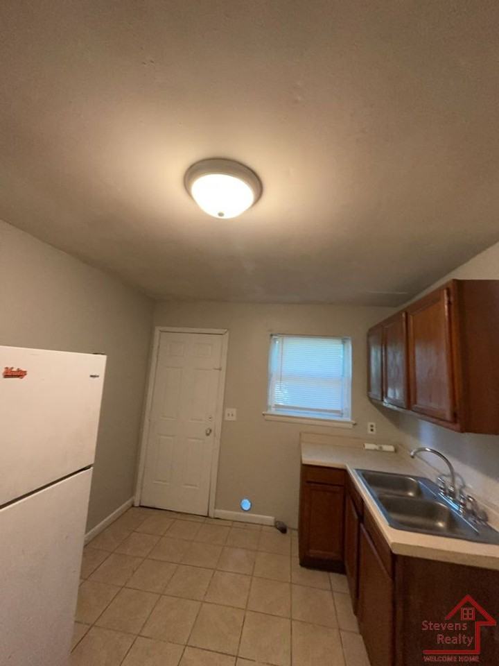 3710 Central Ave #A - Photo 5 of 18