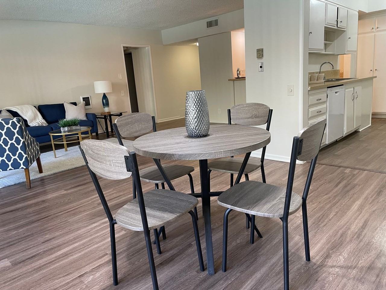 Terraces at the Oaks Apartments - Photo 7 of 50