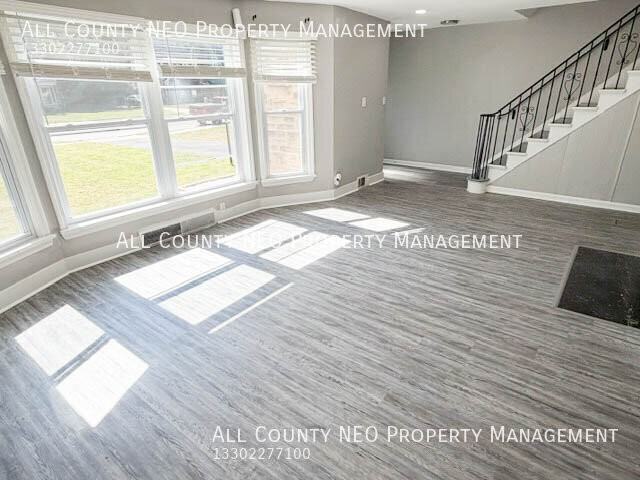 15901 Glynn Rd - Photo 3 of 25