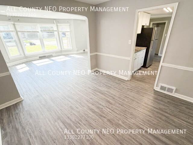15901 Glynn Rd - Photo 7 of 25