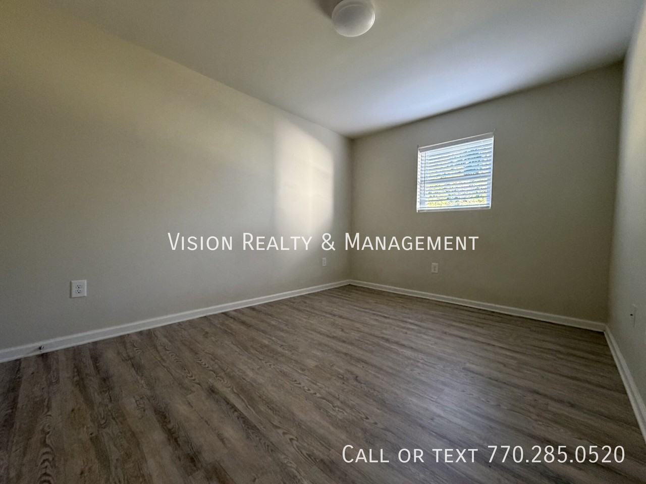 401 Tallapoosa St W #3 - Photo 3 of 4