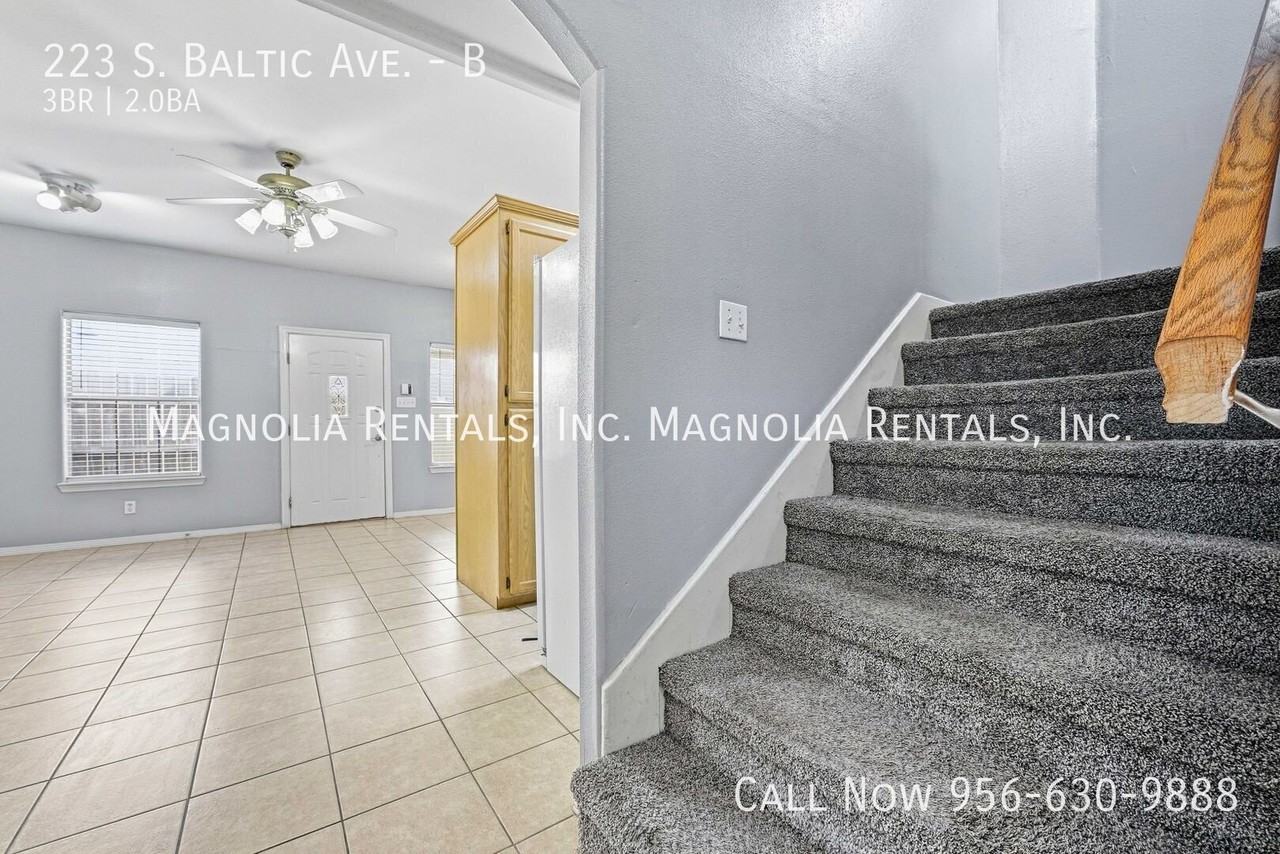 223 Baltic Ave #B - Photo 7 of 18