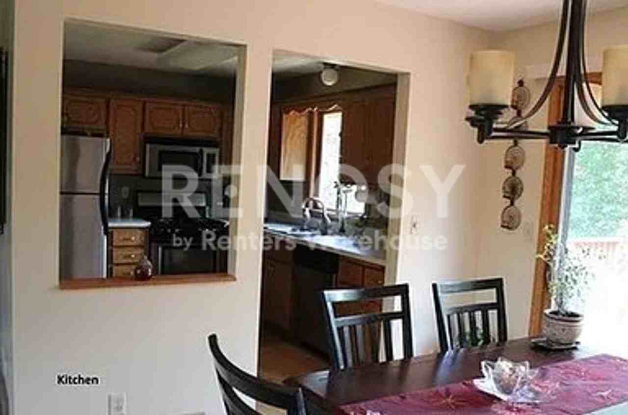 9122 Quantico Ln N - Photo 2 of 15