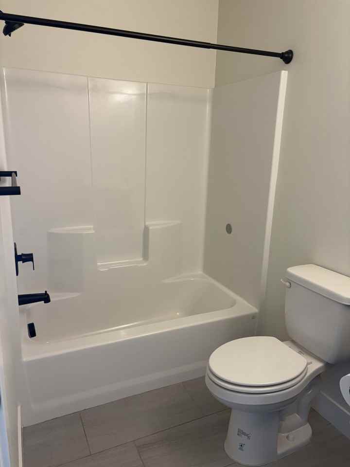 2461 Ross Rd Unit B #NA - Photo 5 of 16
