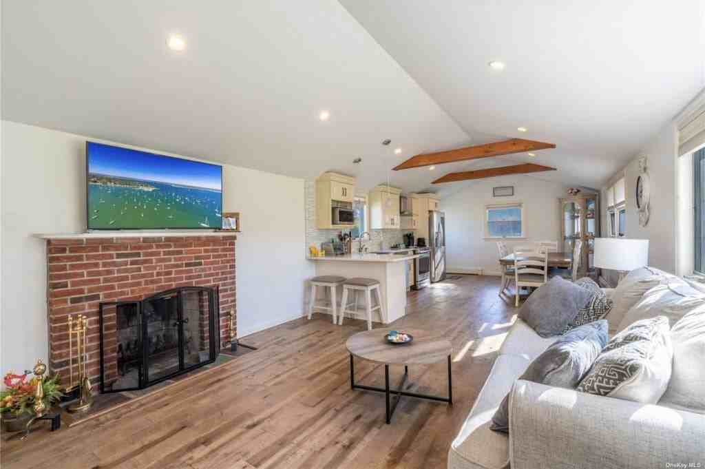 885 Little Neck Rd #NA - Photo 4 of 13