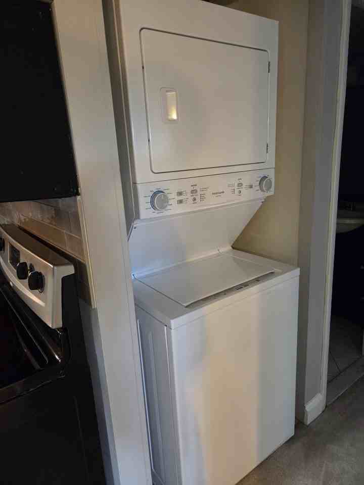 6250 Edsall Rd #101 - Photo 4 of 21