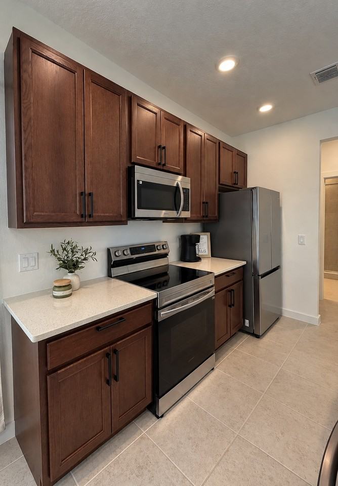 6548 Rover Way #6548 - Photo 3 of 11