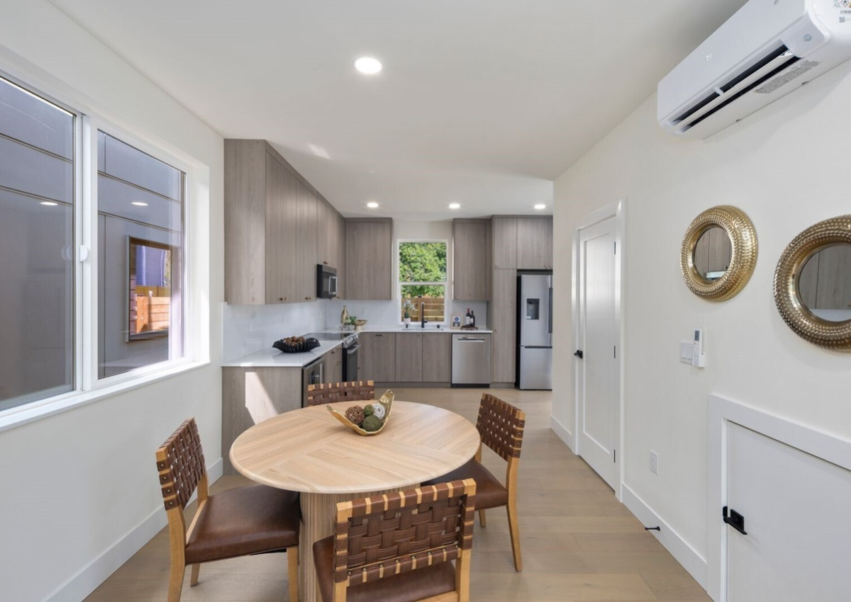 311 Nw 92nd St #NA - Photo 6 of 20