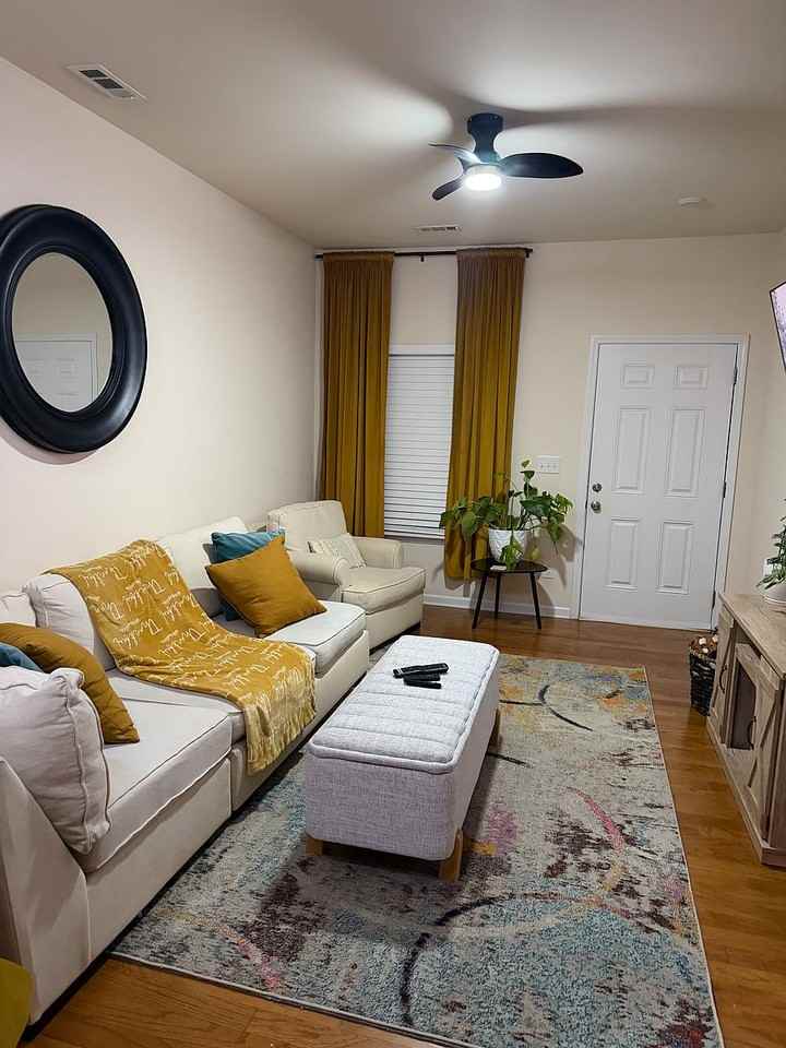 12217 Whiteside Dr #1 - Photo 2 of 14