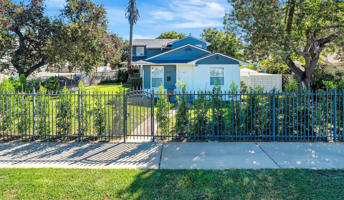 15100 Burbank Blvd #NA - Photo 5 of 50