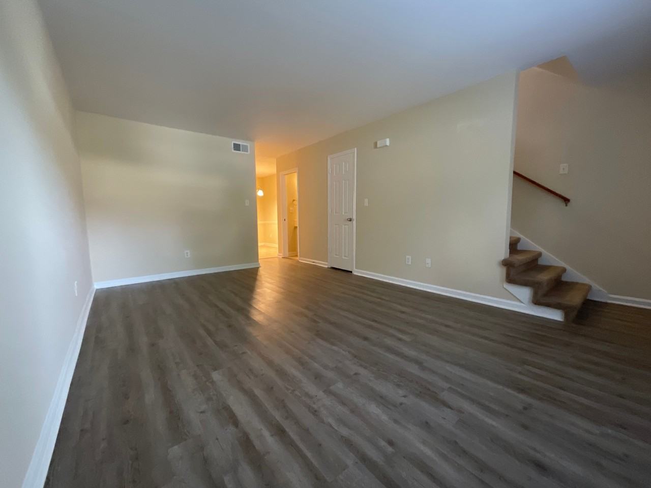1002 Cedar Place Ct - Photo 2 of 31