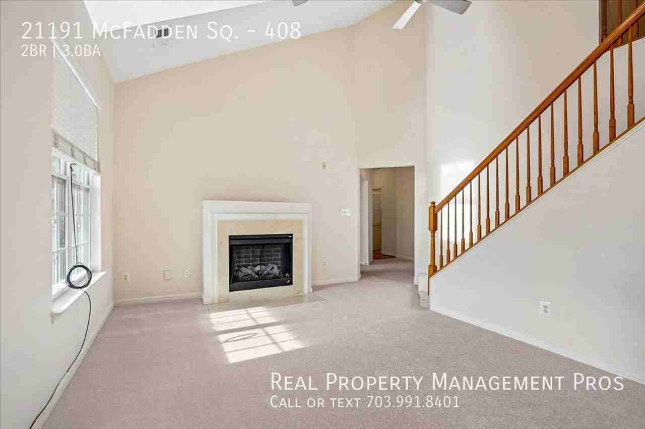 21191 Mcfadden Sq #408 - Photo 5 of 45