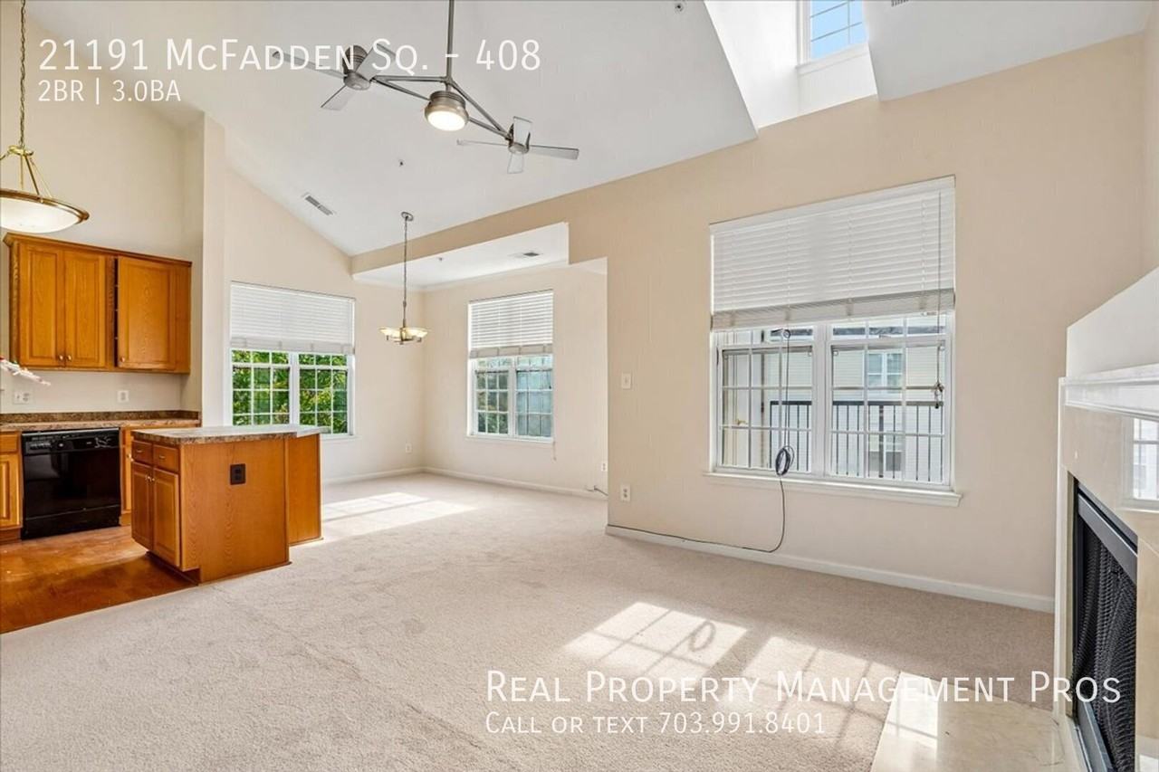 21191 Mcfadden Sq #408 - Photo 6 of 45