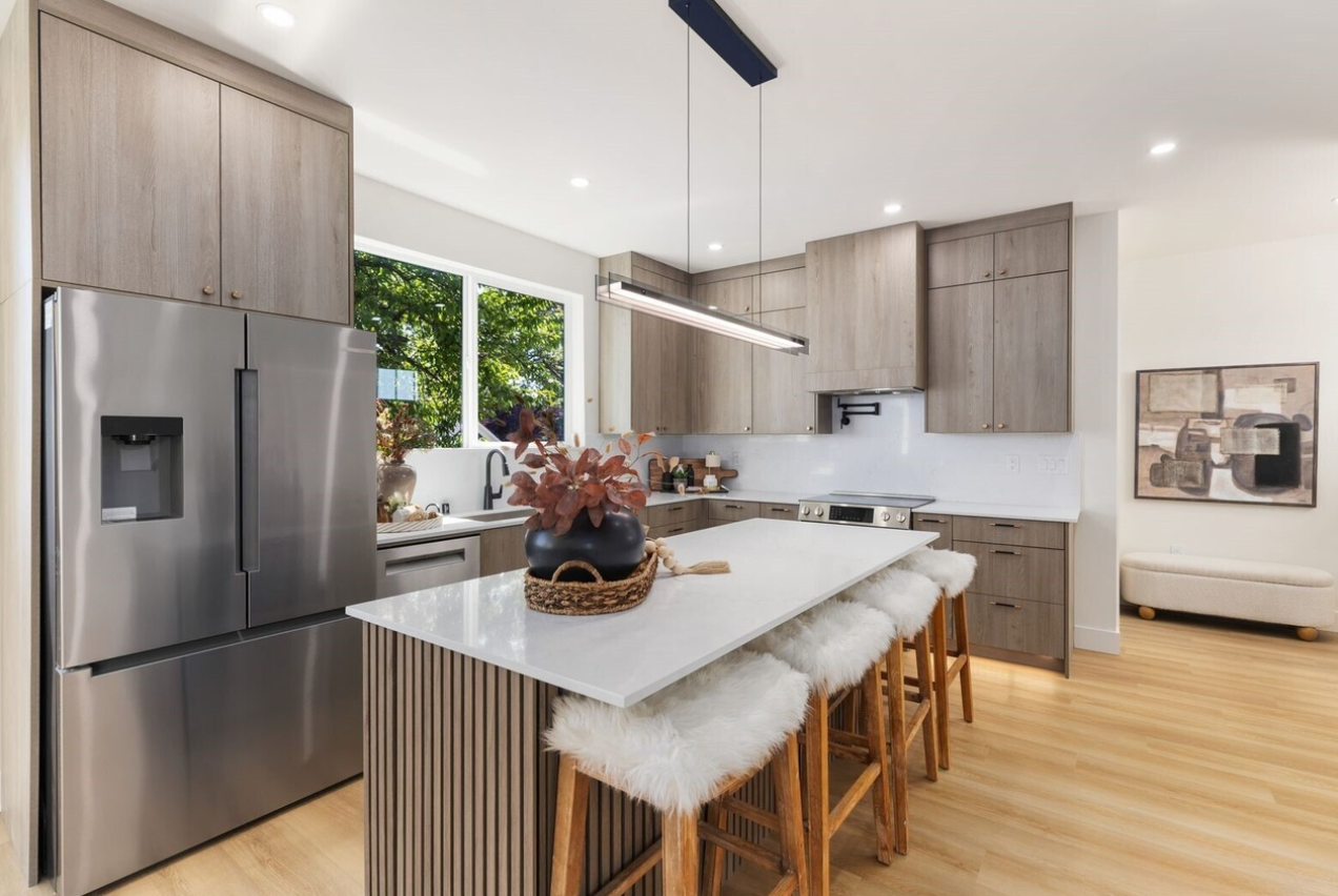 933 N 87th St #NA - Photo 5 of 20