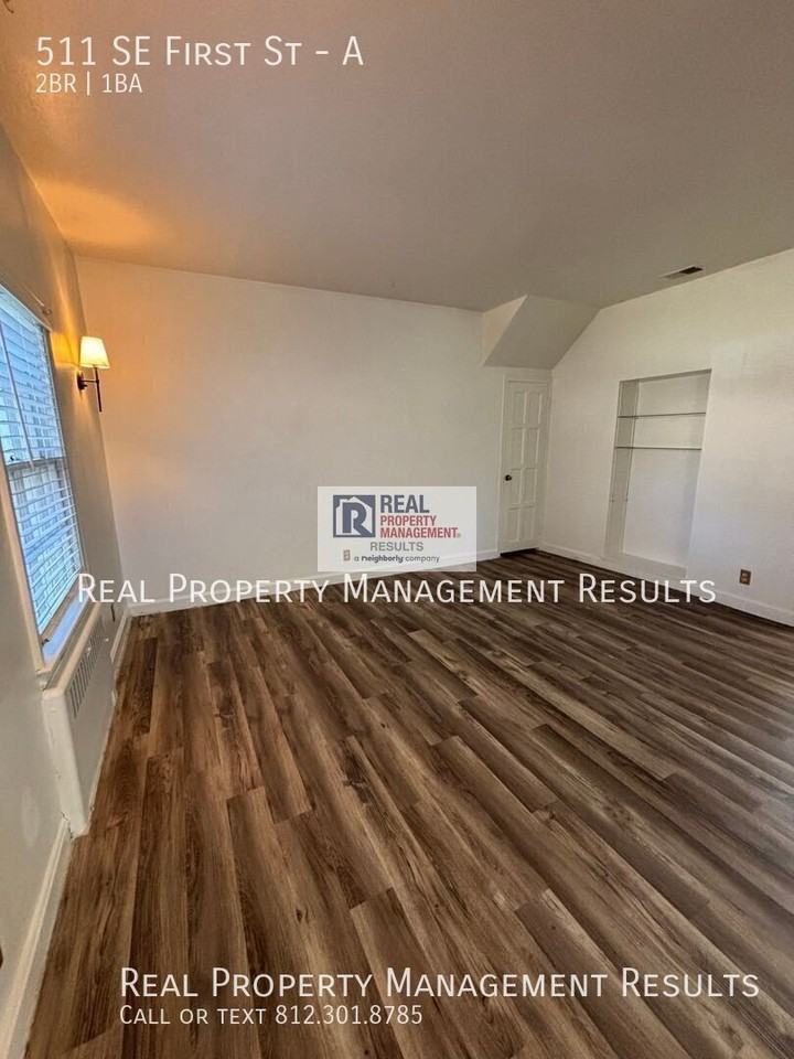 511 Se 1st St #A - Photo 3 of 17