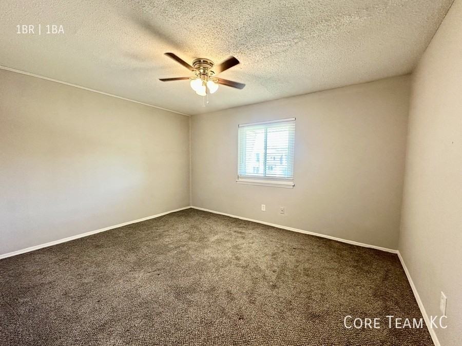 3618 Warwick Blvd #120-5 - Photo 4 of 7