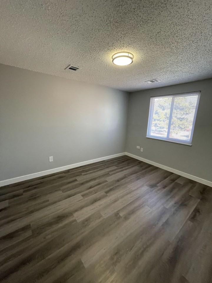 W. 46th Avenue - Photo 4 of 41