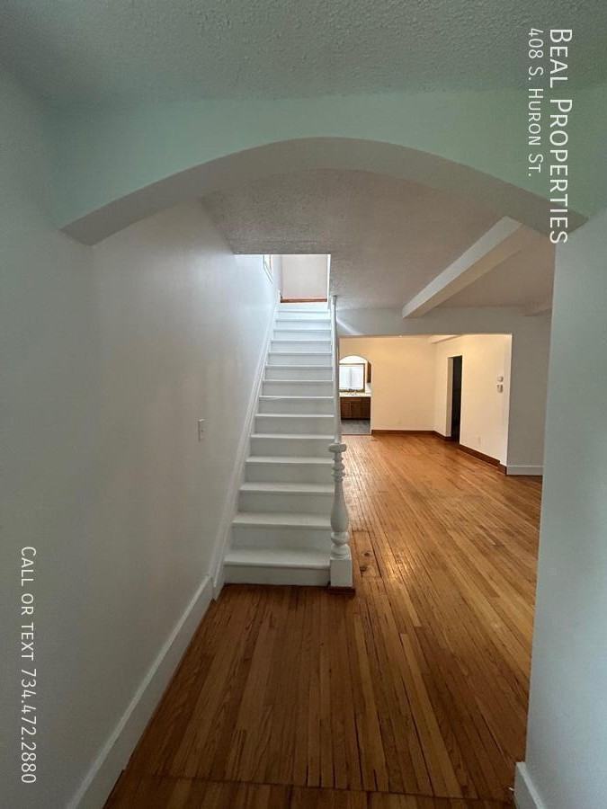 408 S Huron St - Photo 5 of 21