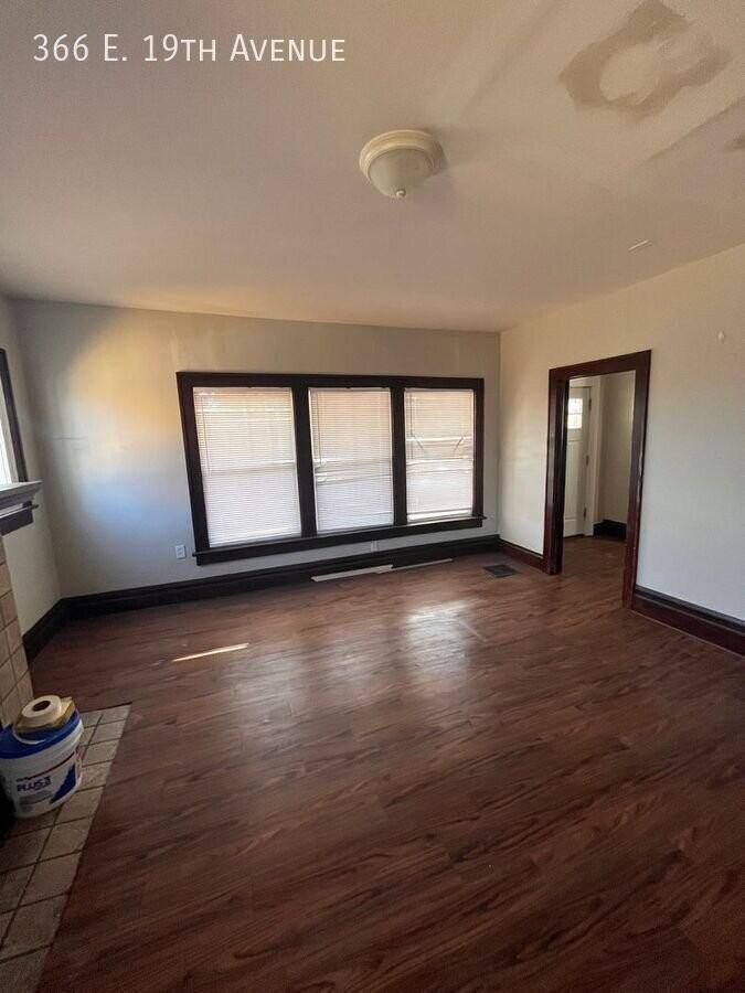 366 E 19th Ave - Photo 4 of 23