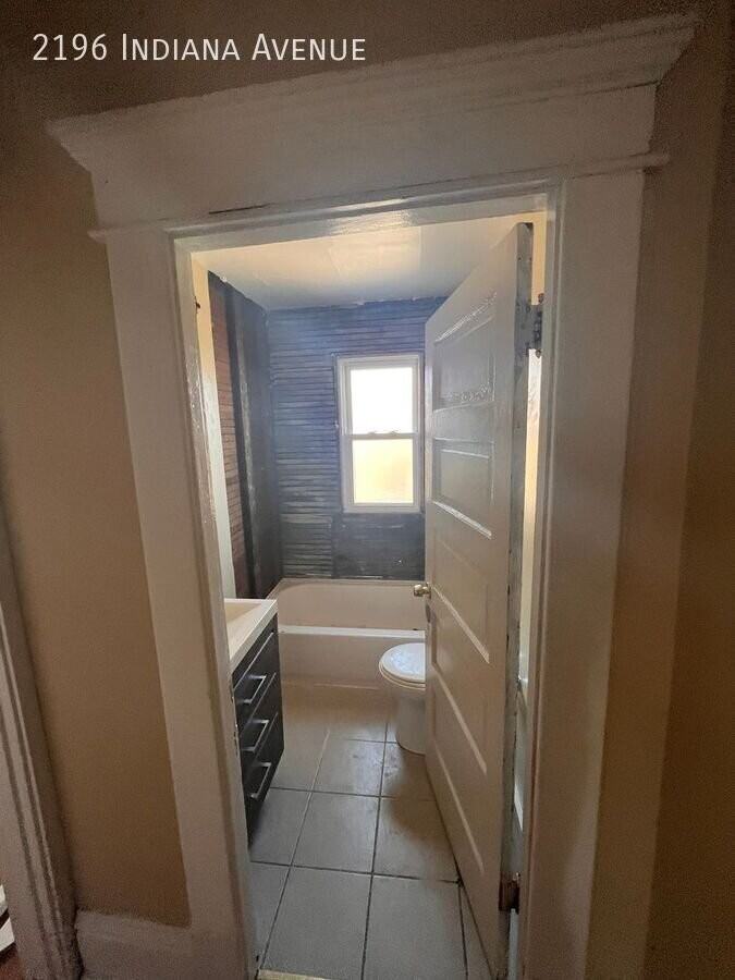 2196 Indiana Ave - Photo 7 of 24