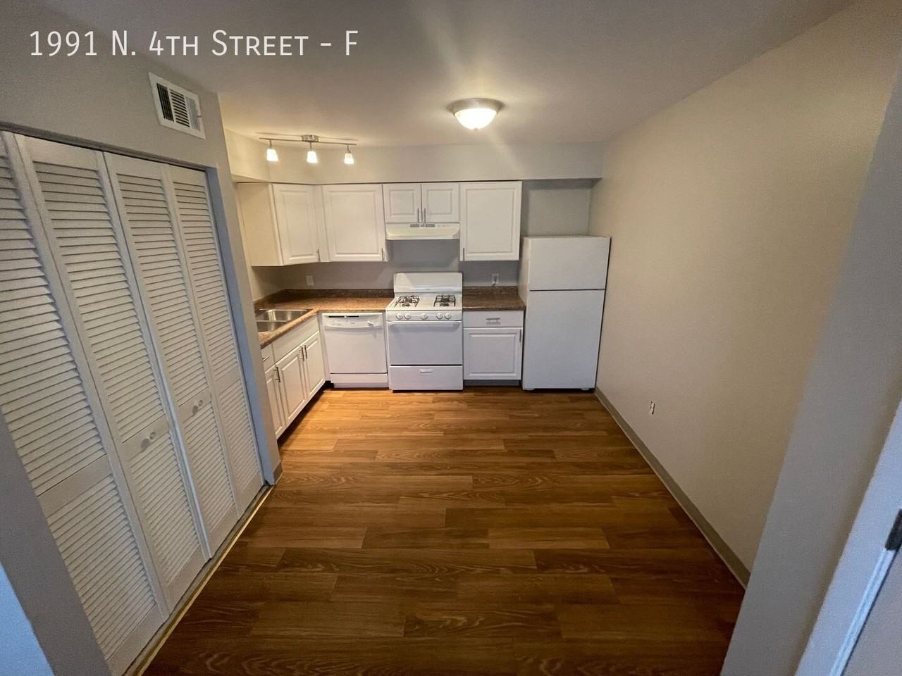 1991 N 4th St #F - Photo 2 of 11