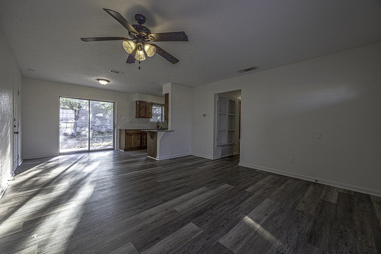 530 N Main St #NA - Photo 2 of 13