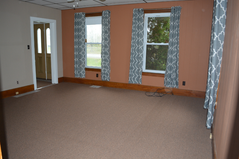 3329 Mohawk St #1 - Photo 5 of 10