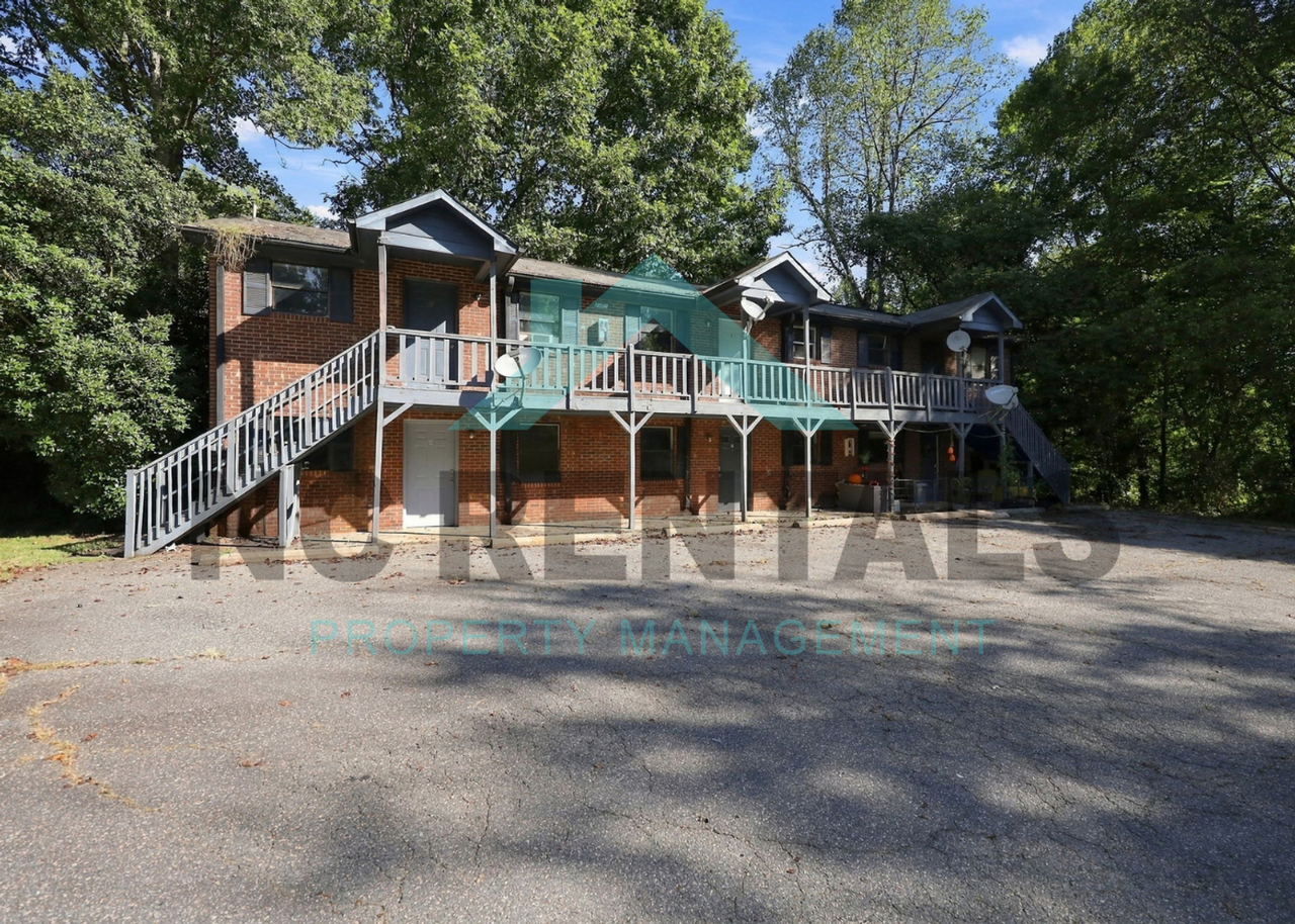 2401 Markwood Ln #A - Photo 5 of 40
