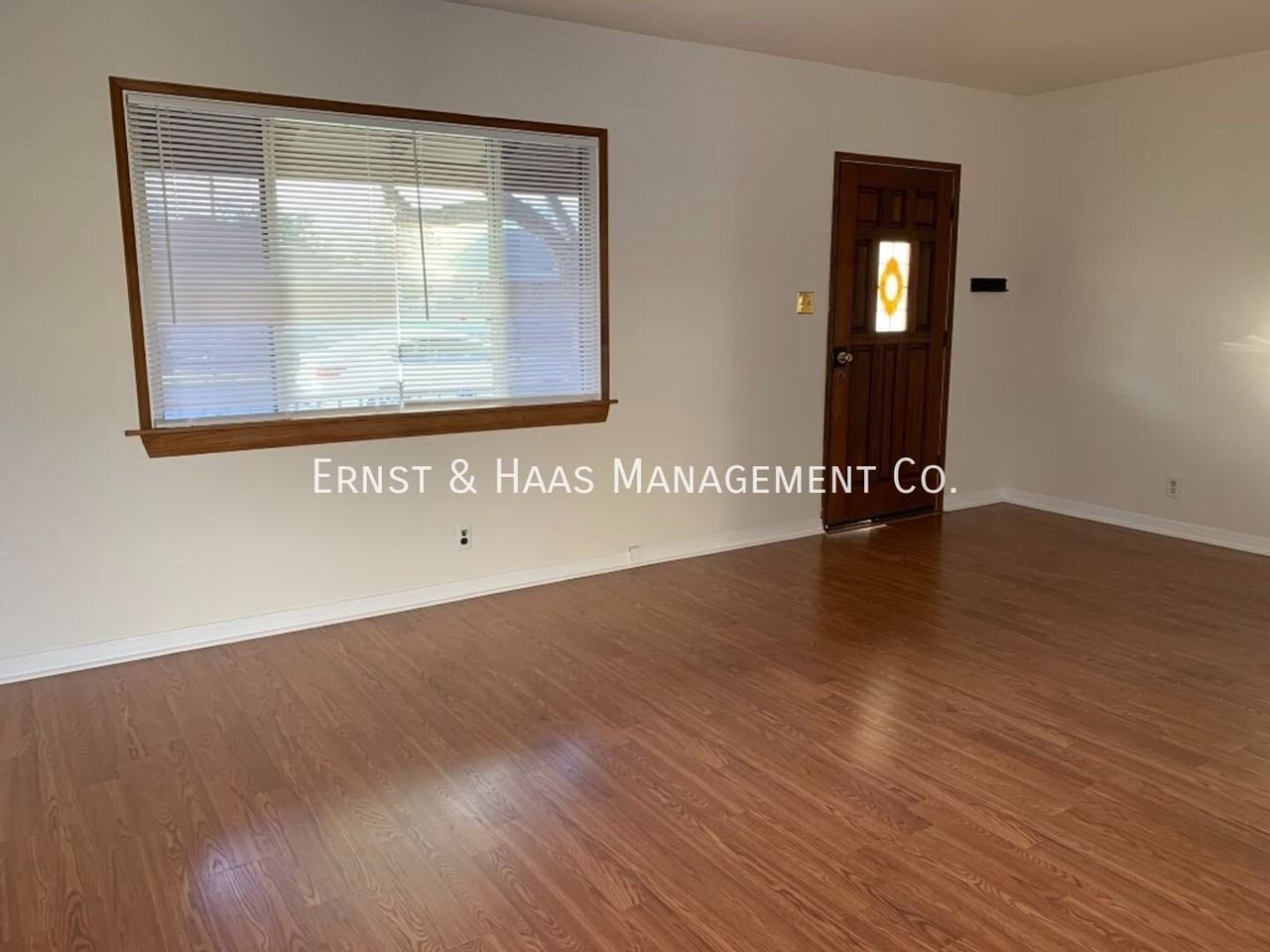 6018 Amos Ave - Photo 3 of 10