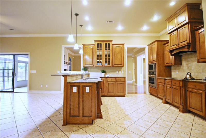 3503 Sw Baybridge Cv - Photo 6 of 20