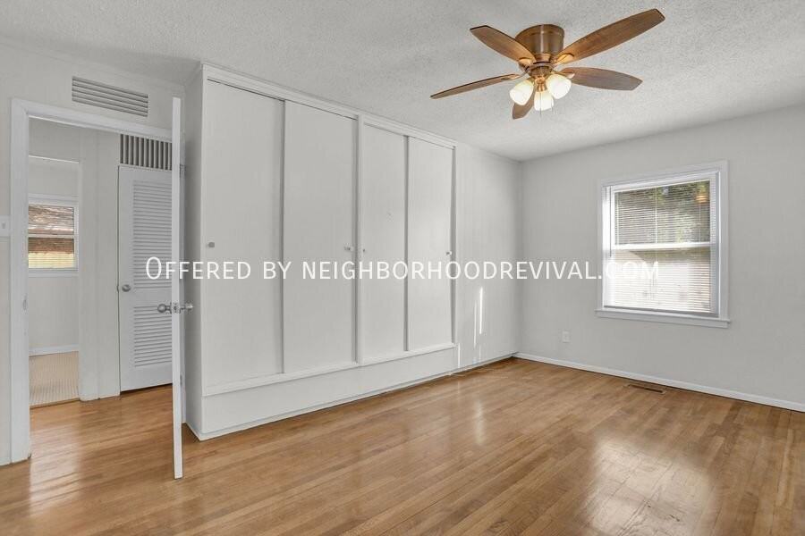1448 Merrycrest Dr - Photo 7 of 37