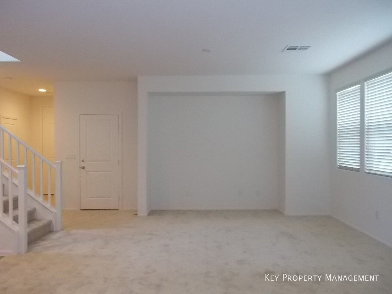 10691 Country Knoll Way - Photo 3 of 22