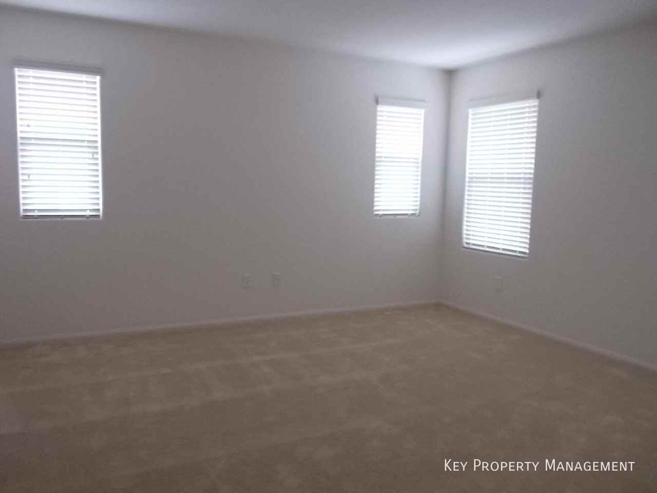 10691 Country Knoll Way - Photo 7 of 22