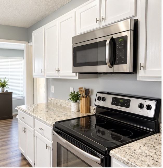 3331 Stoney Briar #NA - Photo 4 of 9