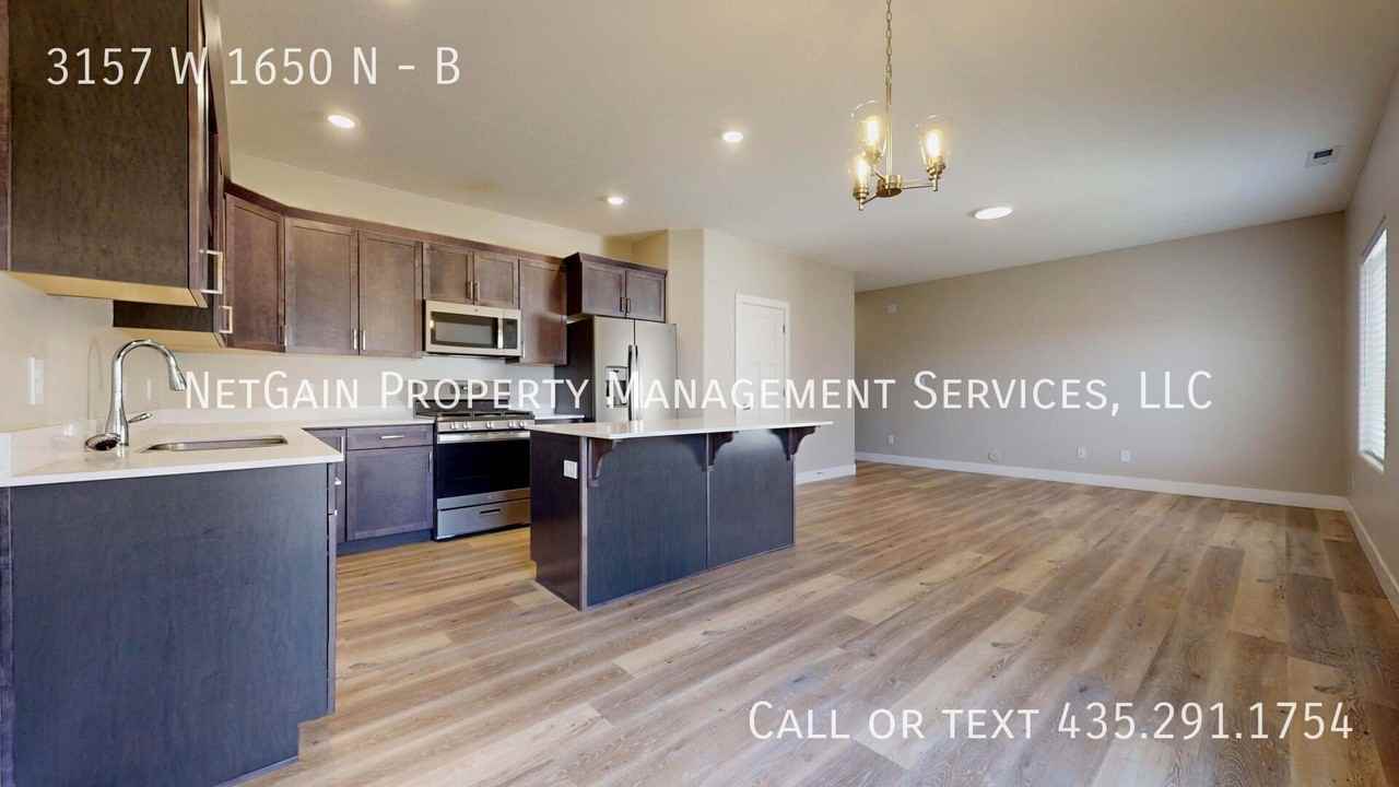 3157 W 1650 N #B - Photo 2 of 5