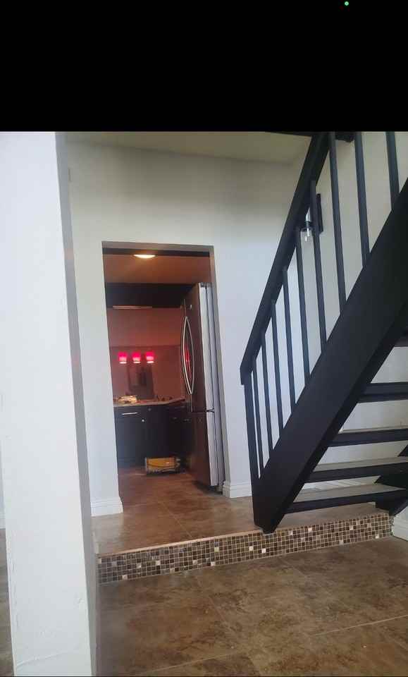 10485 Swst - Photo 3 of 14