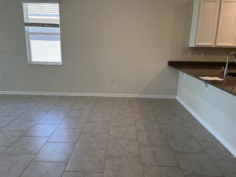 1370 Lassen St #AB - Photo 7 of 38