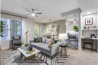 1320 Montrose Blvd #B6 - Photo 1 of 1