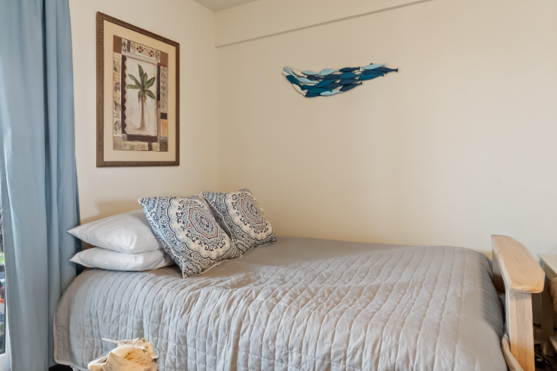 300 Robin Dr #202 - Photo 6 of 19
