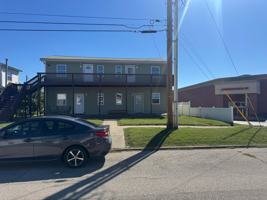 featured image of 306 15th St #4