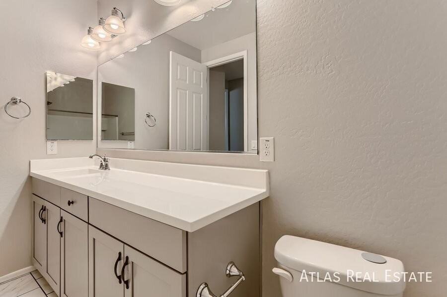 16206 W Jenan Dr - Photo 3 of 19