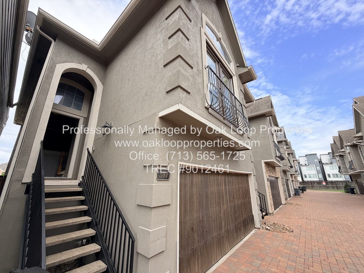 307 Grove St - Photo 3 of 26