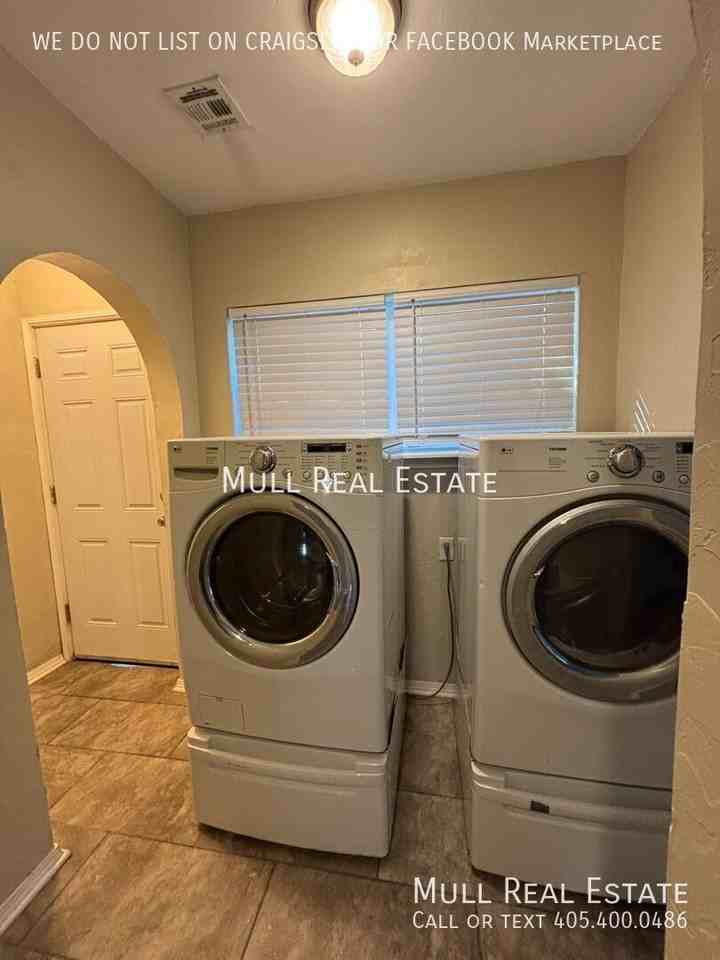 2732 Nw 23rd St - Photo 7 of 17