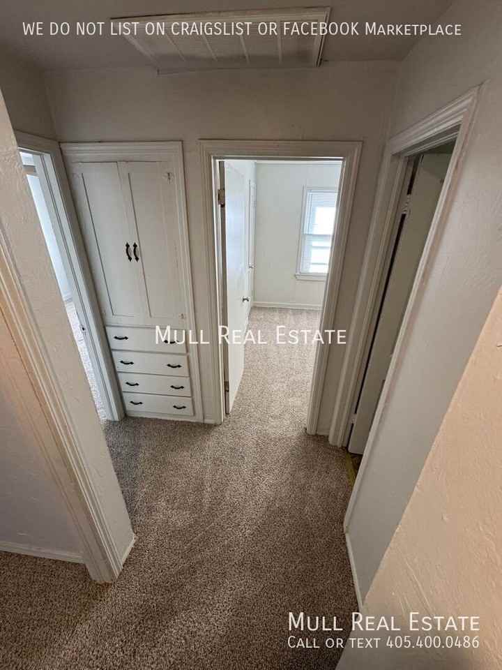 1037 N Tabor Ave - Photo 4 of 14