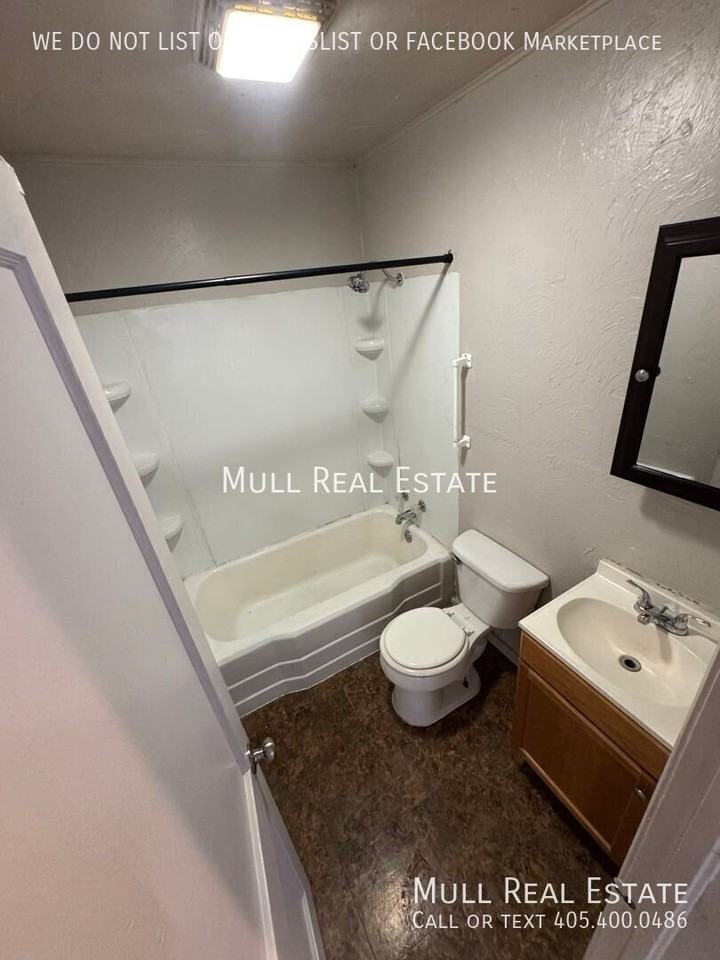 1037 N Tabor Ave - Photo 7 of 14